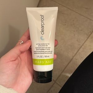 mary kay clearproof oil-free moisturizer